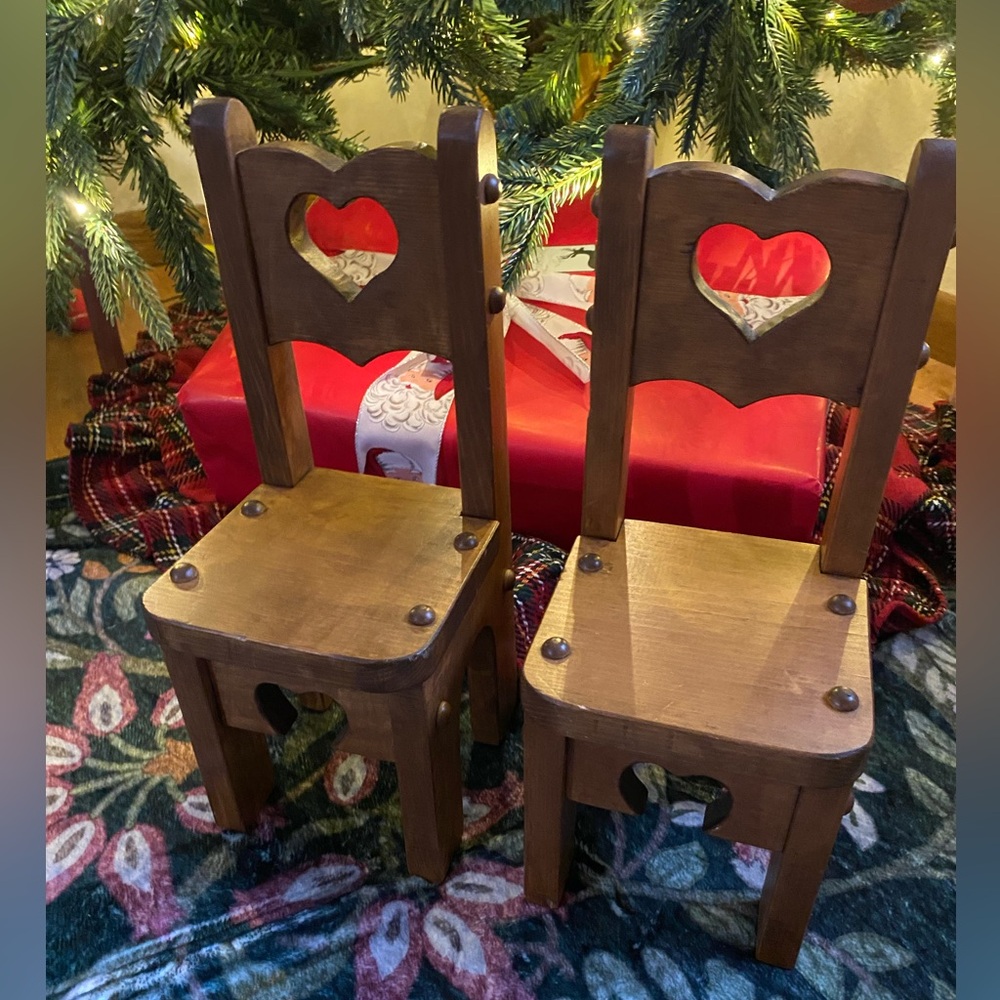 Heart-Back Wooden Chairs - Brown